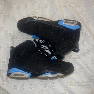 Jordan 6 Retro UNC